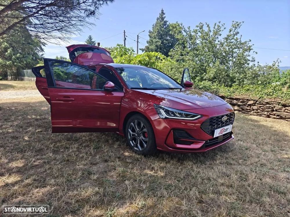 Ford Focus 1.0 EcoBoost MHEV ST-Line - 19