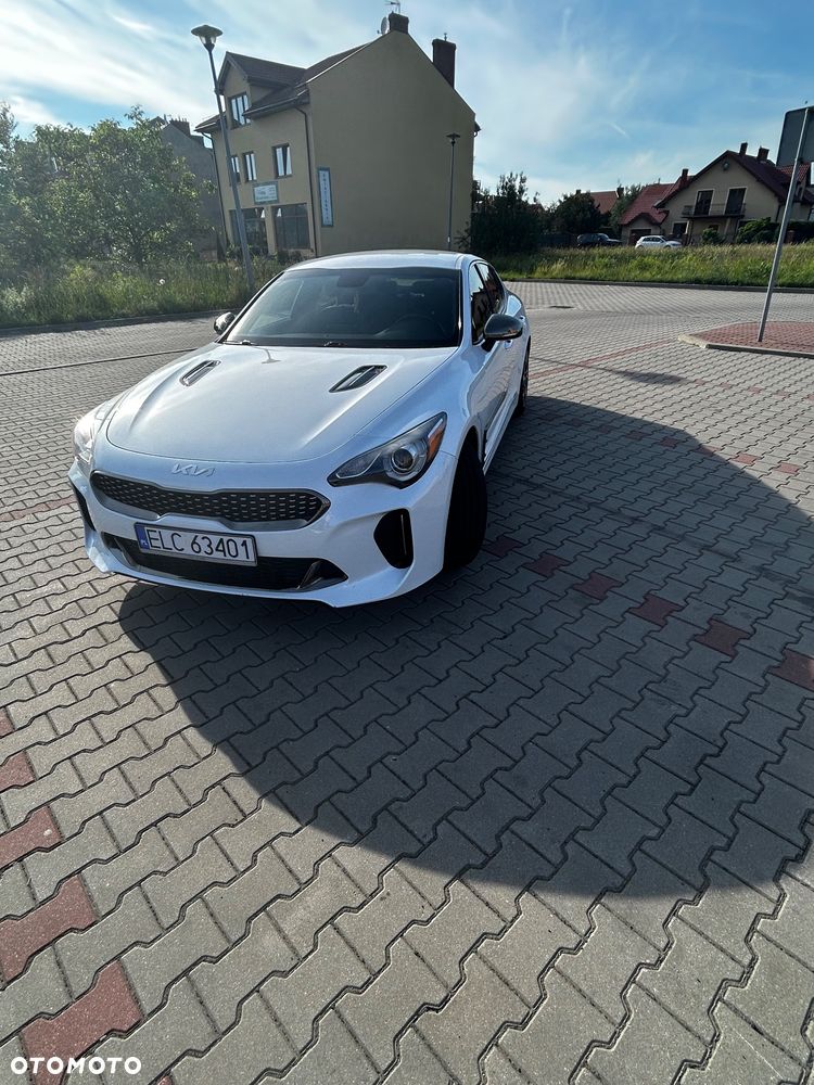 Kia Stinger 2.0 T-GDI GT Line - 3
