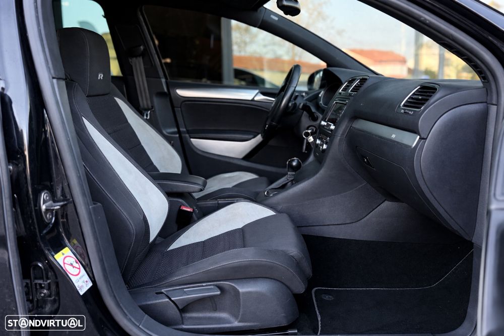VW Golf 2.0 R DSG - 38