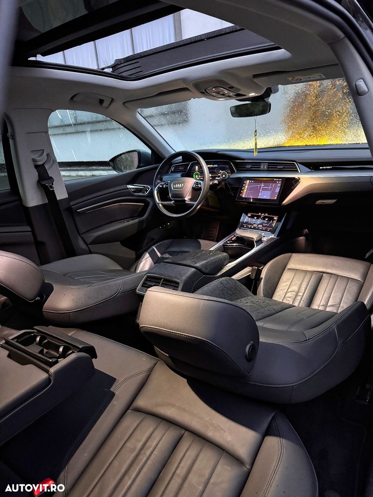 Audi e-tron - 9