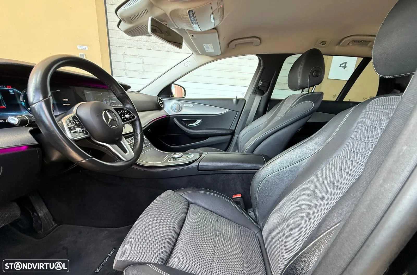 Mercedes-Benz E 200 d Exclusive Line - 29