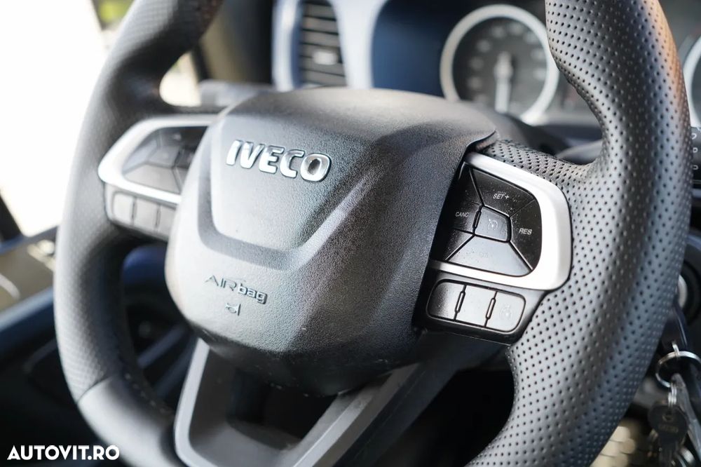 Iveco DAILY 35-140 / 3-Way Tipper / TWIN / HI-MATIC / DIFFERENTIAL LOCKING / IMPORTED - 32