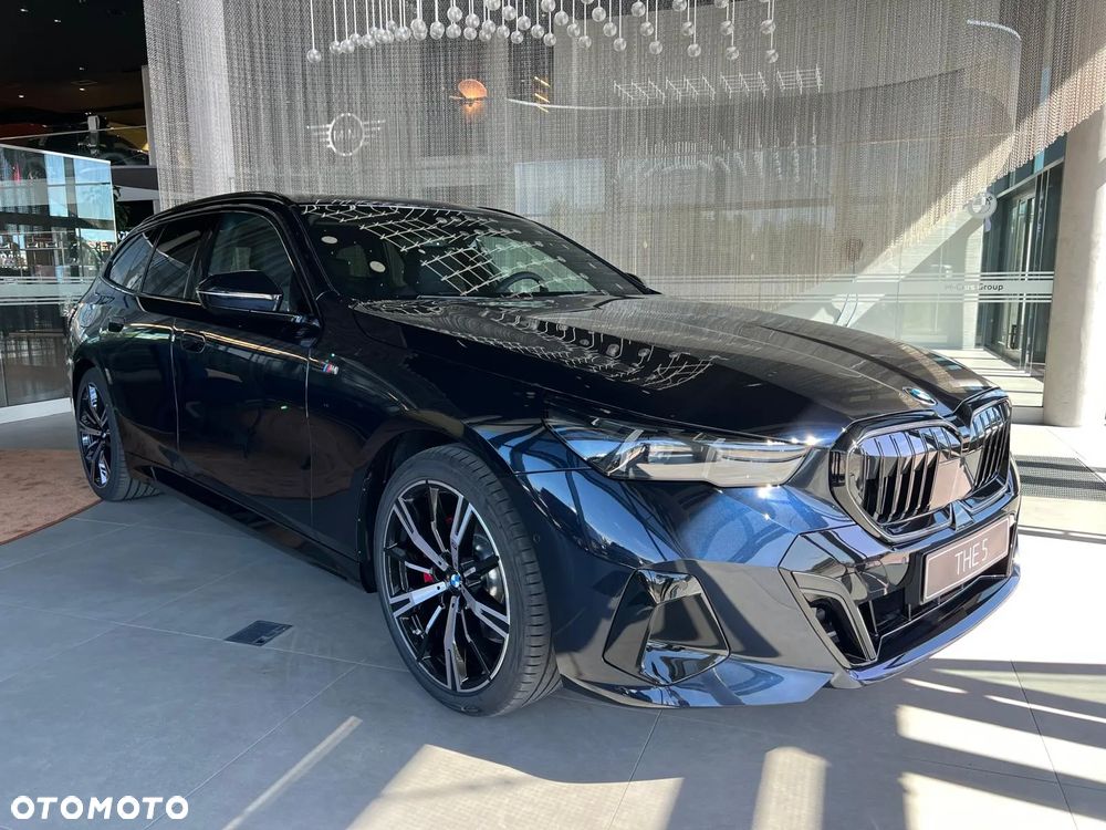 BMW Seria 5 520i mHEV - 9