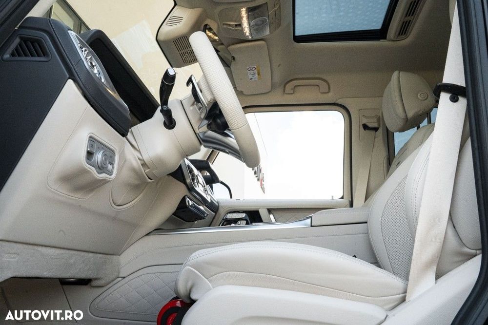 Mercedes-Benz G - 12
