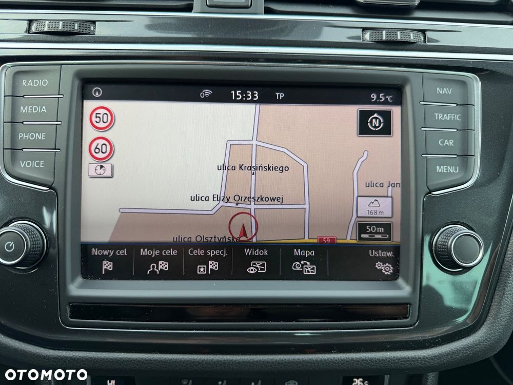 Volkswagen Tiguan - 22