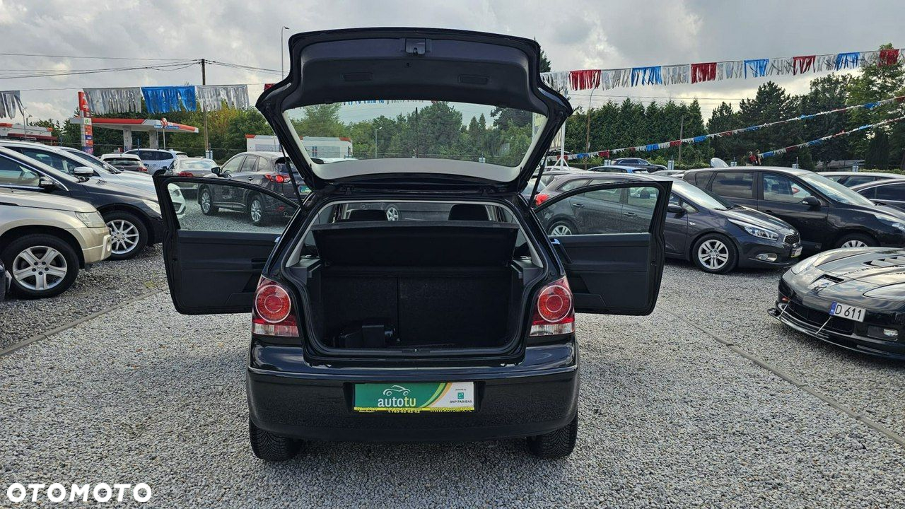 Volkswagen Polo - 18