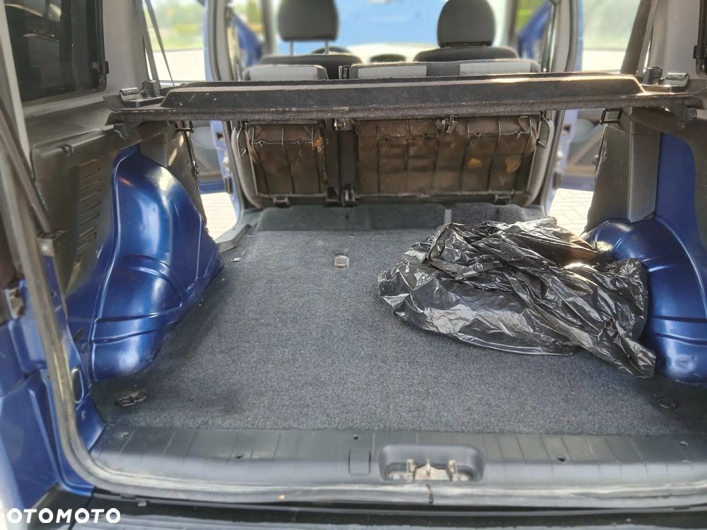 Fiat Doblo 1.9 JTD Family - 15