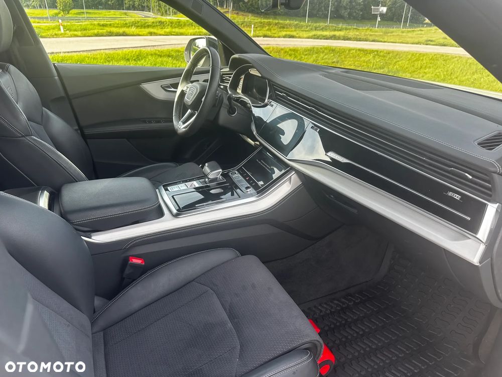 Audi Q8 50 TDI mHEV Quattro Tiptronic - 11