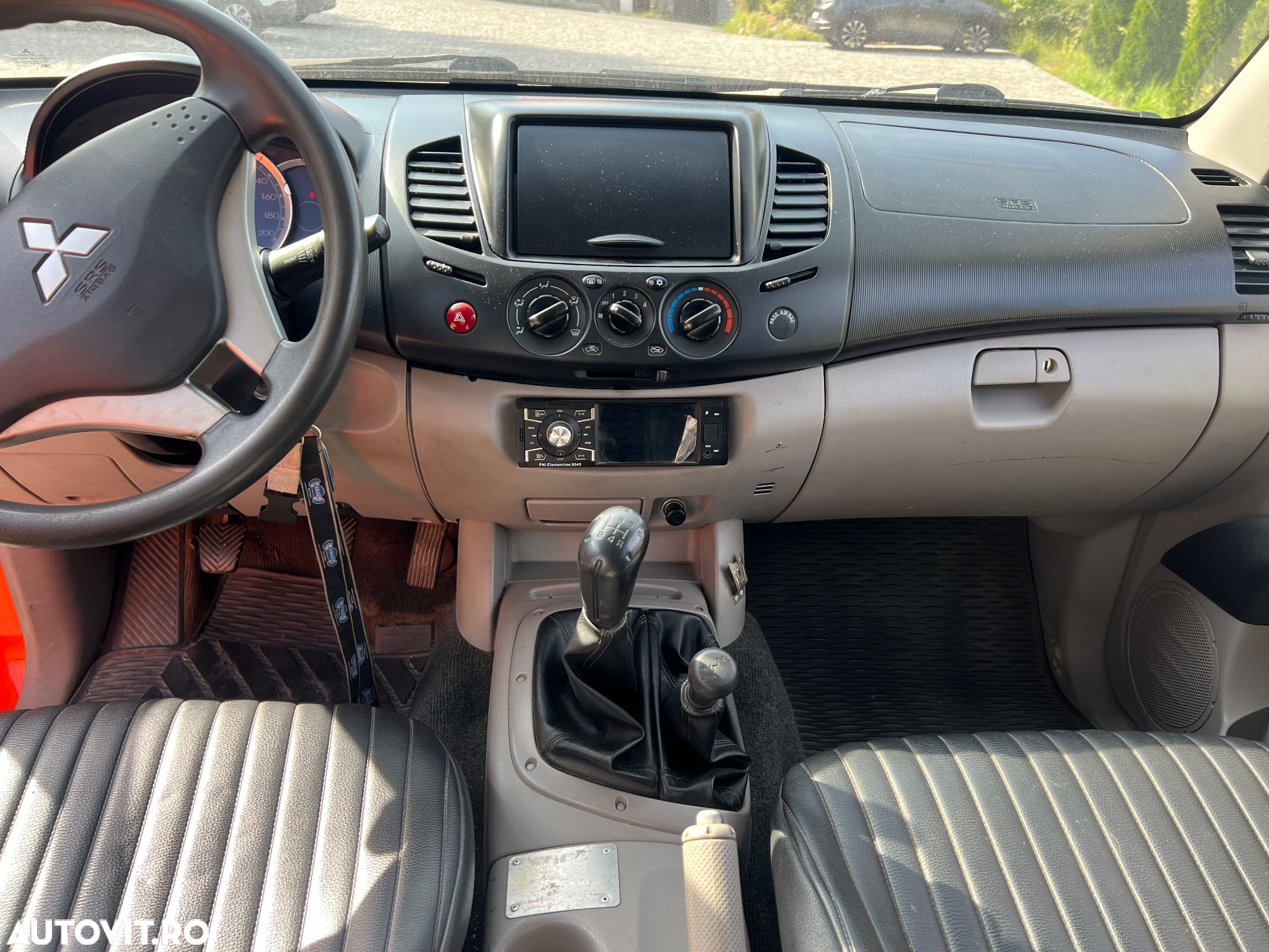 Mitsubishi L200 Pick Up 4x4 Invite Double Cab - 18