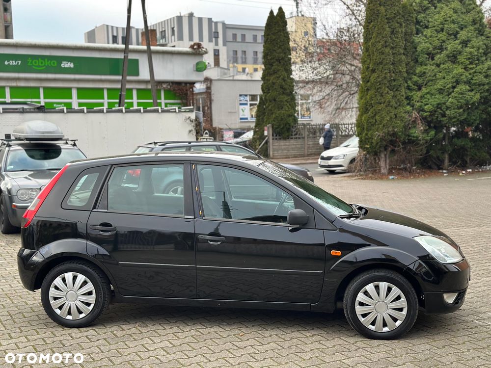 Ford Fiesta - 5