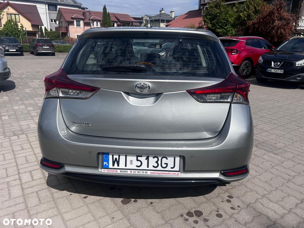 Toyota Auris 1.6 Comfort - 9