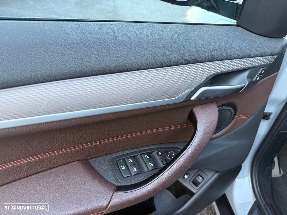 BMW X2 xDrive25e Edition M Mesh - 12