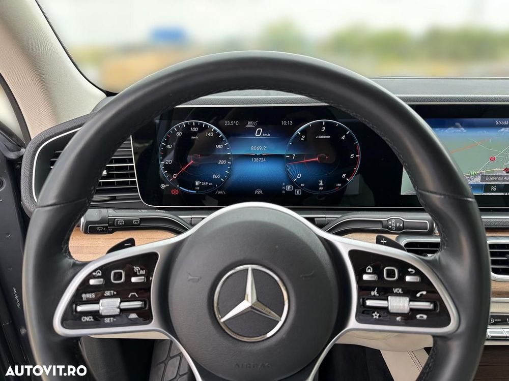 Mercedes-Benz GLE - 12