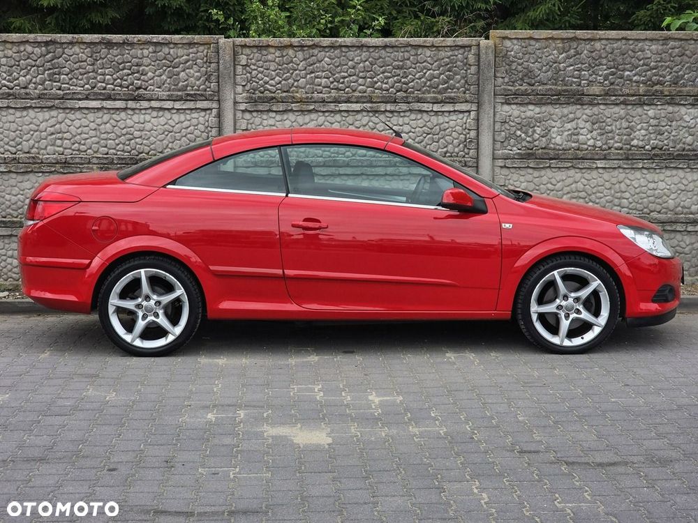 Opel Astra 1.9 CDTI Cosmo - 8