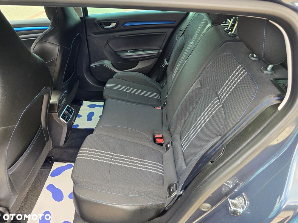 Renault Megane ENERGY TCe 130 GT LINE - 22