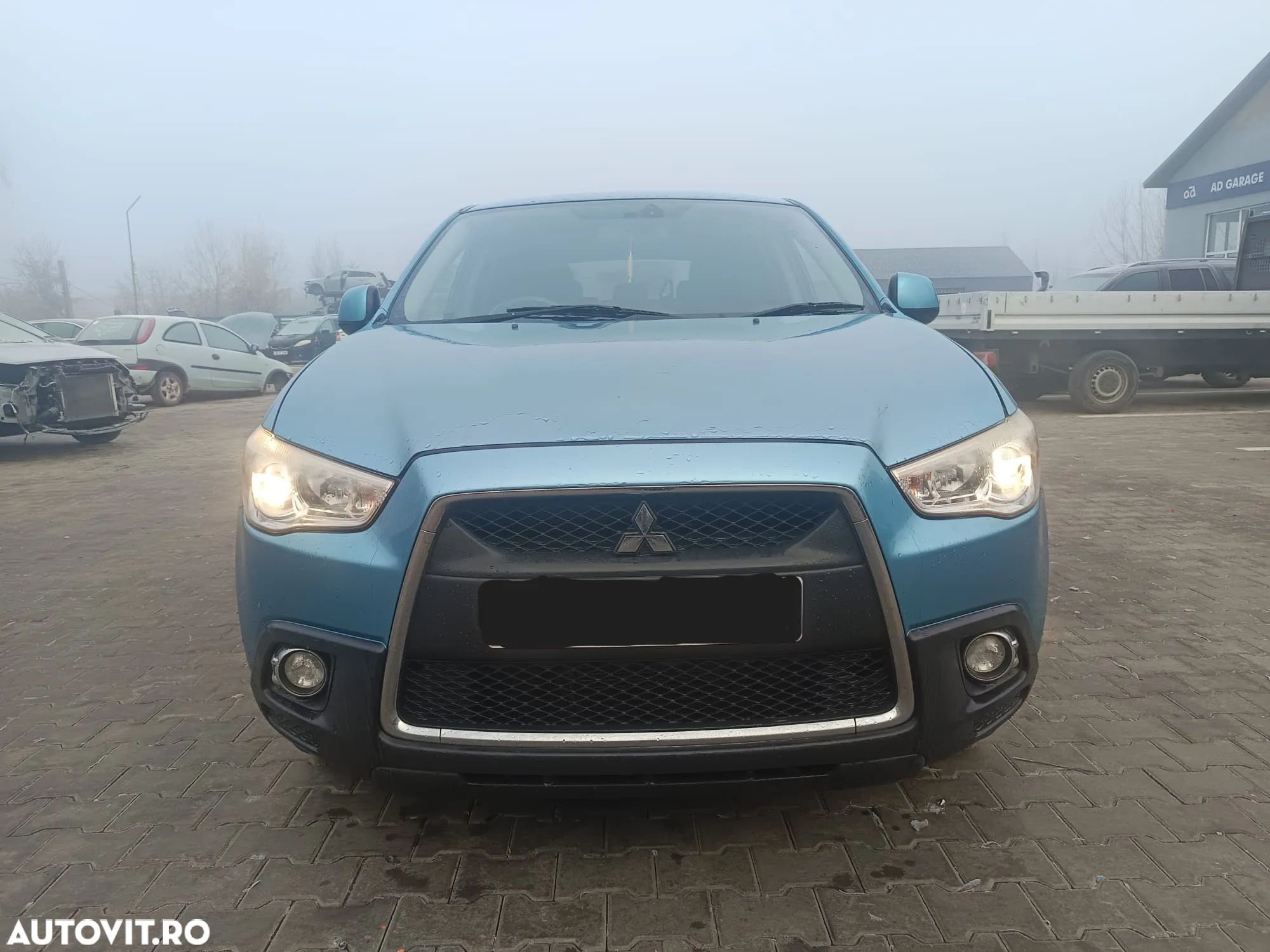 Dezmembram Mitsubishi ASX 1.8 Diesel 2010 110 kw, manual - 1