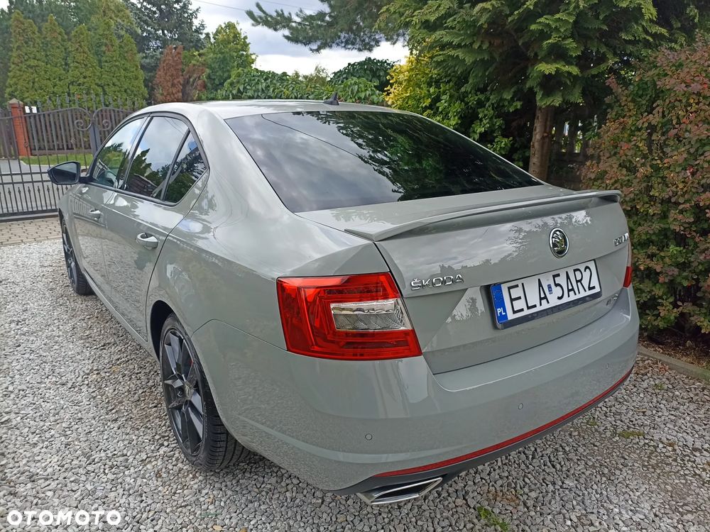 Skoda Octavia 2.0 TDI RS DSG - 10