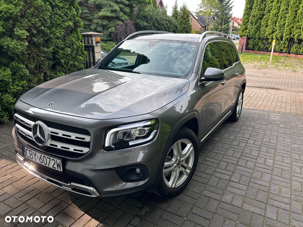 Mercedes-Benz GLB 250 4-Matic 8G-DCT