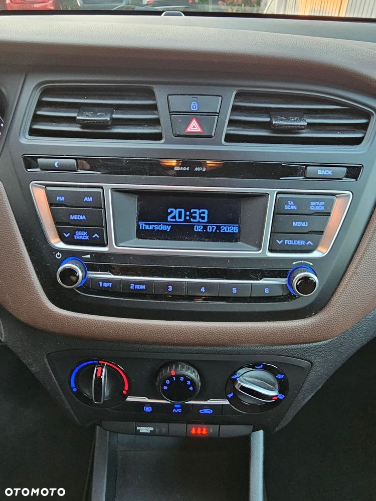 Hyundai i20 1.2 Classic - 21
