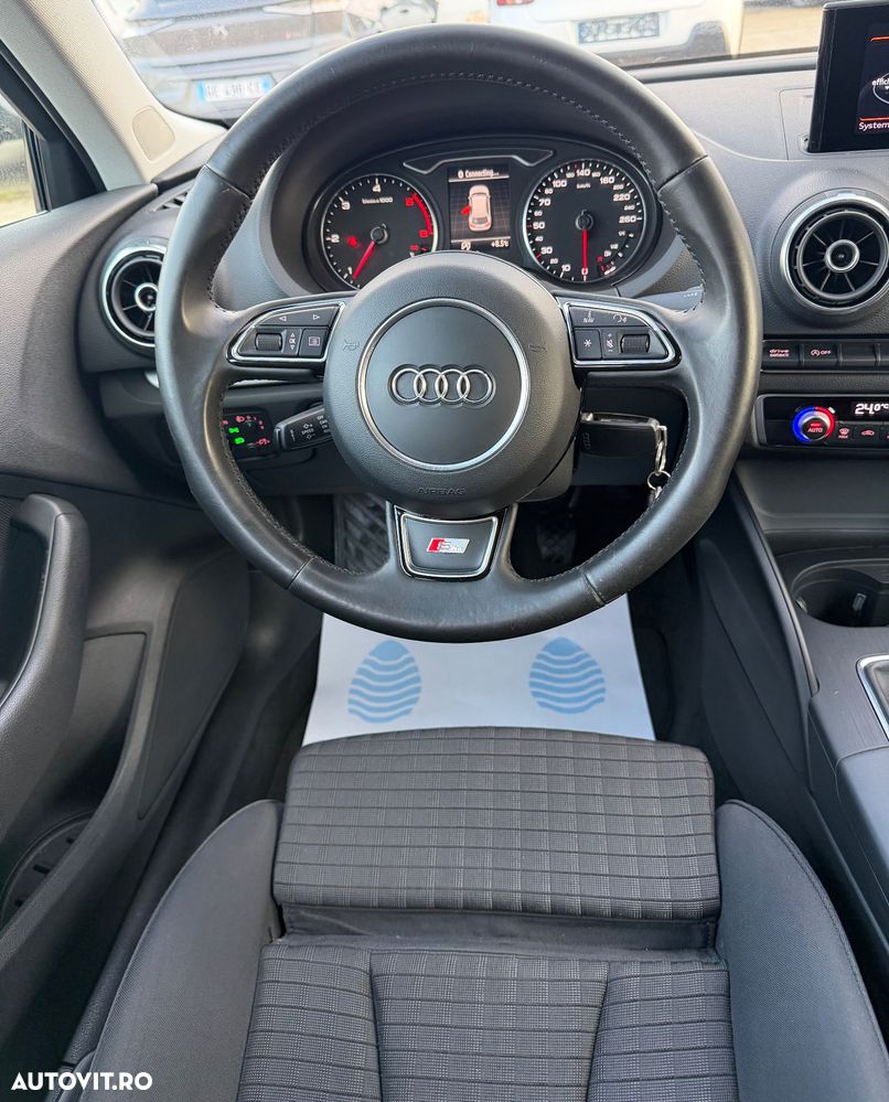 Audi A3 2.0 TDI ack (clean diesel) S line Sportpaket - 19