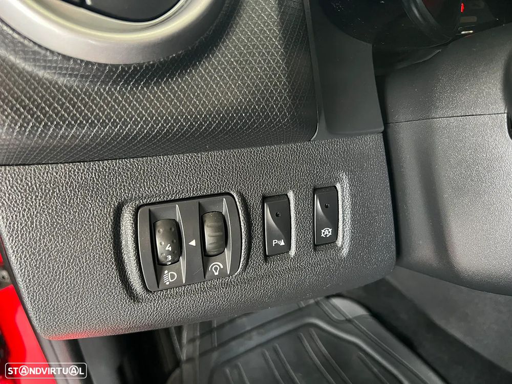 Renault Clio Sport Tourer 1.5 dCi GT Line - 16