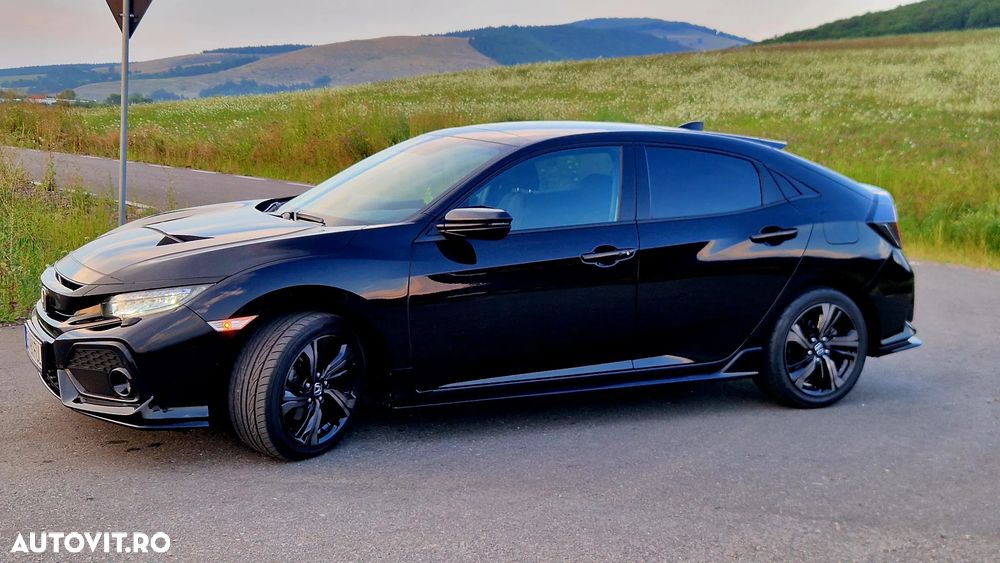 Honda Civic 1.5 VTEC Turbo Sport Plus - 2