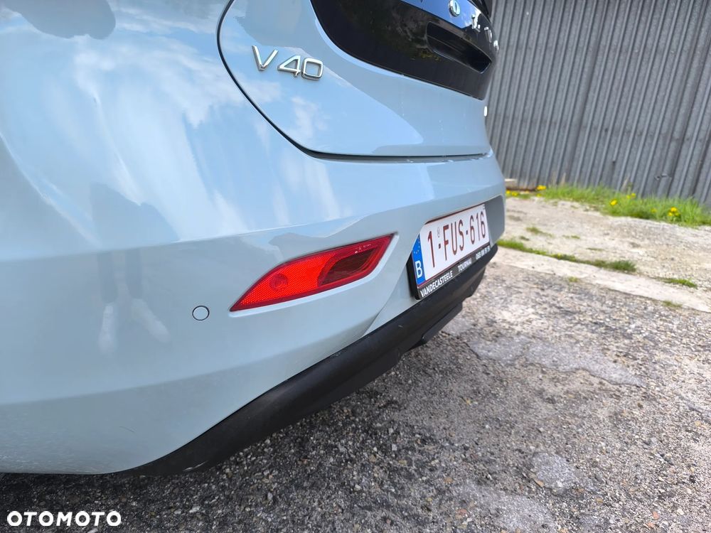 Volvo V40 D2 Momentum - 11