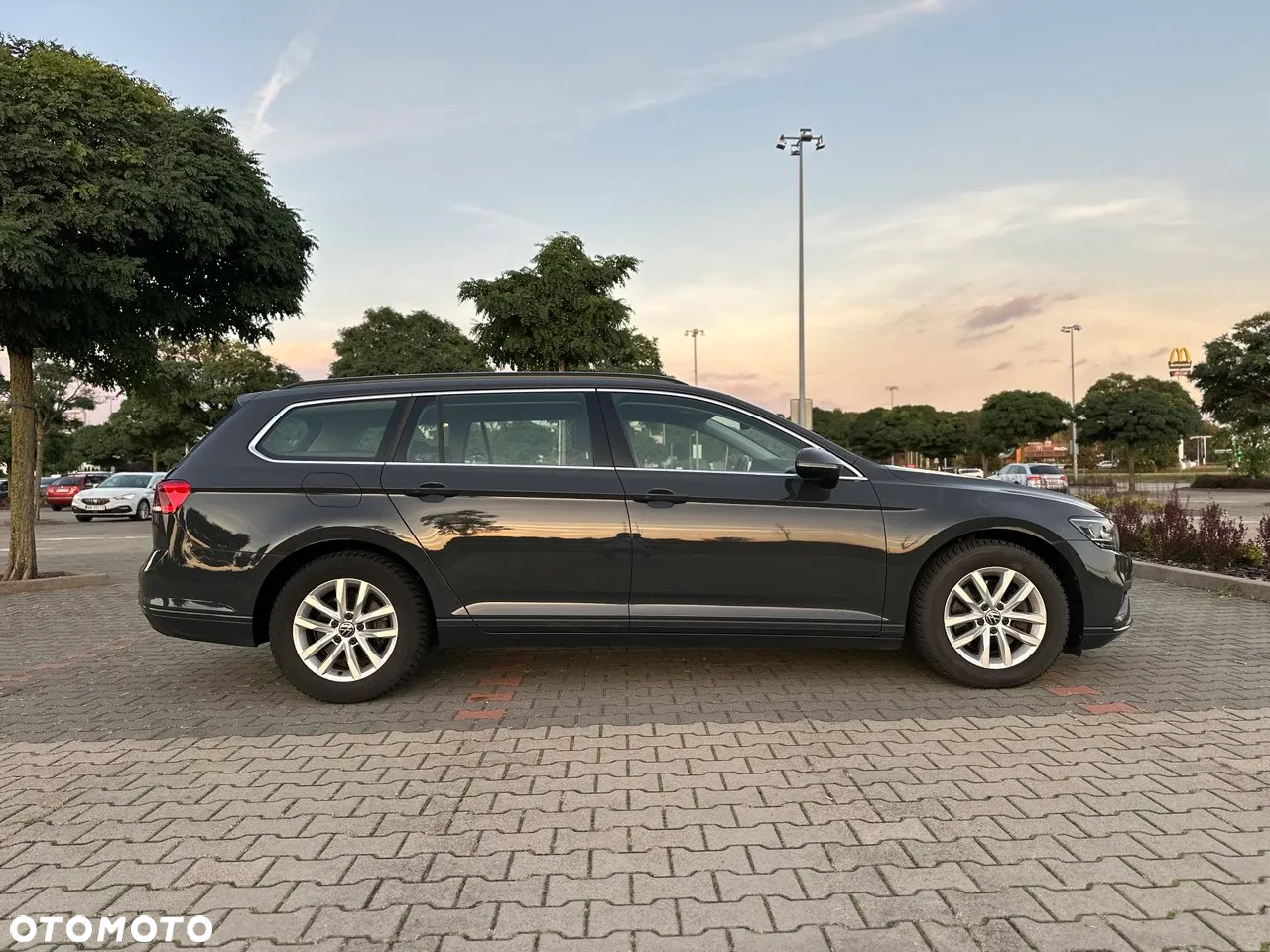 Volkswagen Passat 2.0 TDI EVO Business DSG - 20