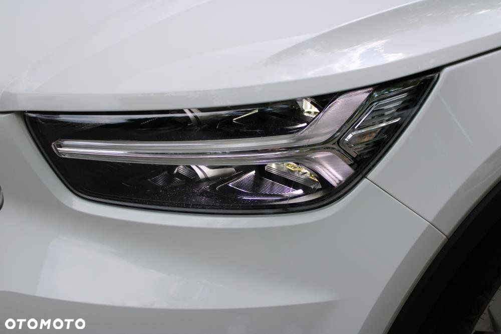 Volvo XC 40 - 26