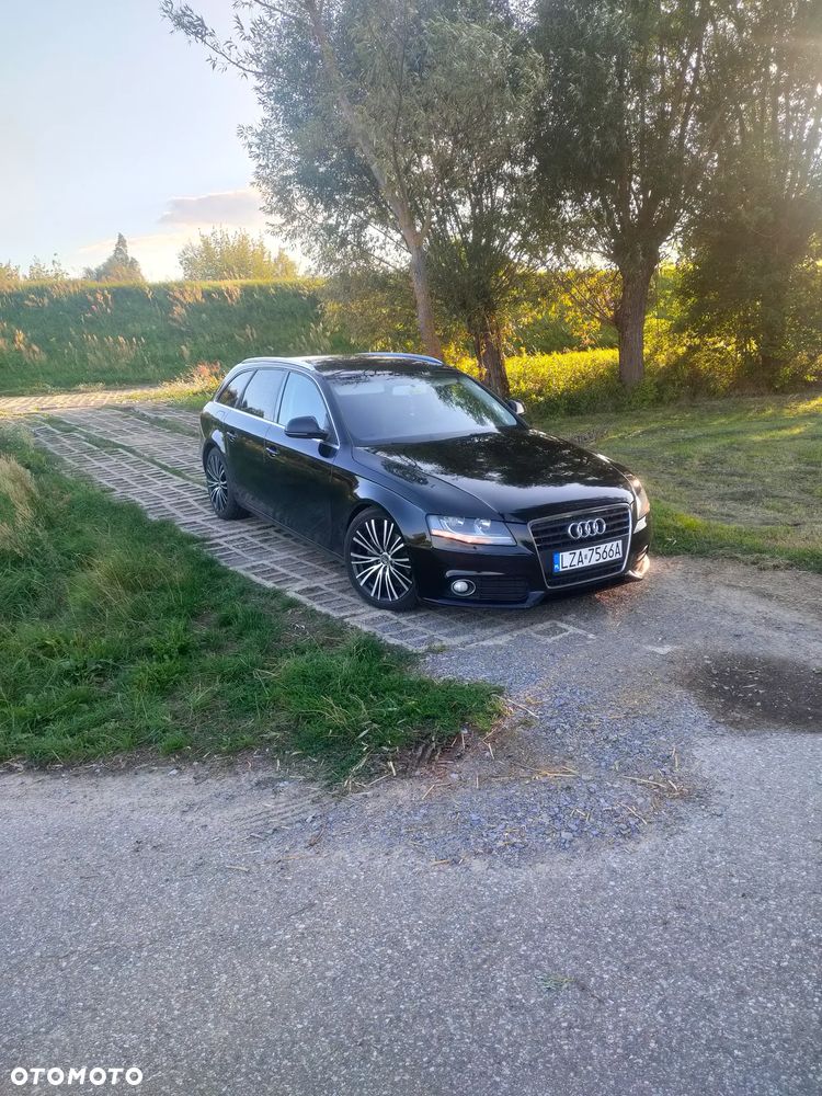 Audi A4 Avant 1.8 TFSI Ambiente - 24