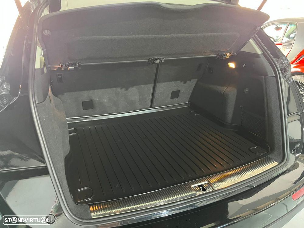 Audi Q5 2.0 TDI Business Line S-line - 32