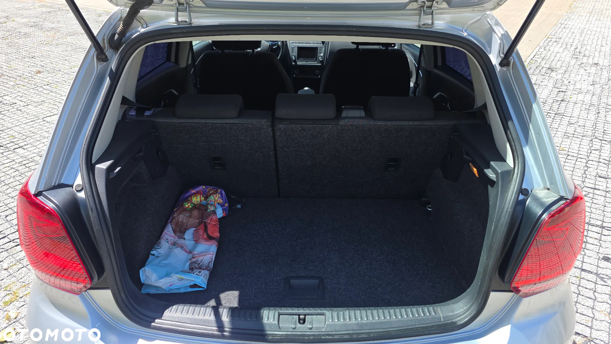 Volkswagen Polo - 12