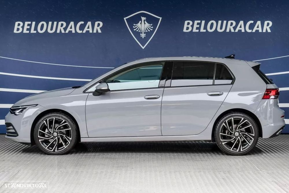 Volkswagen Golf 2.0 TDI Style DSG — fotografia 3