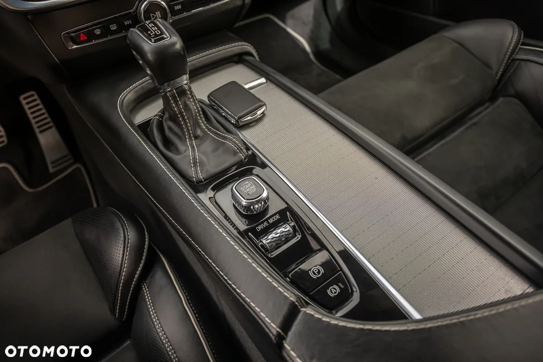 Volvo V90 - 38