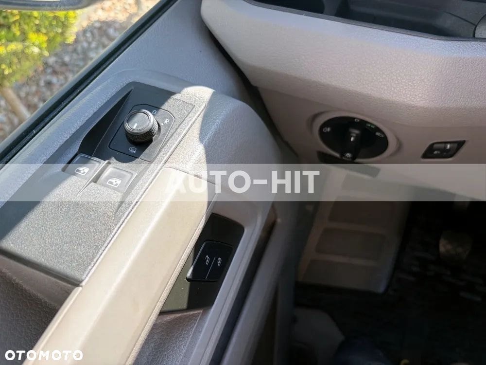 Volkswagen Crafter - 33