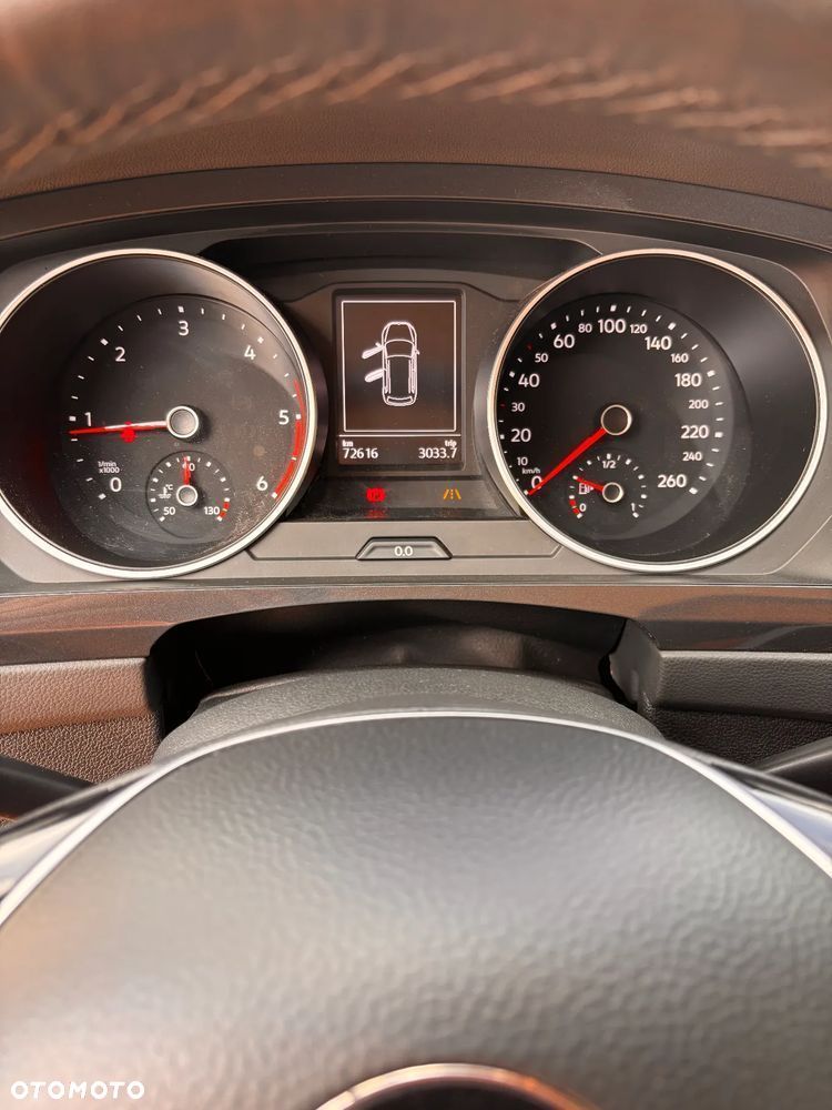 Volkswagen Tiguan - 8