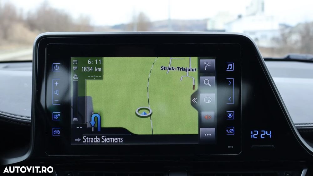 Toyota C-HR Business-Edition - 27