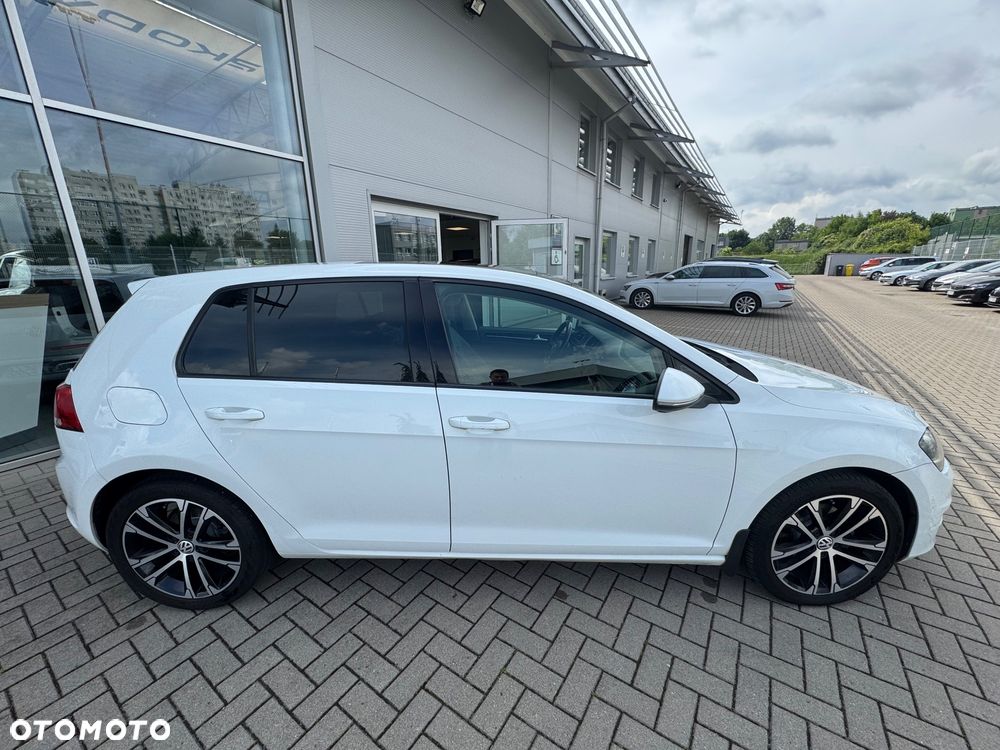 Volkswagen Golf - 7