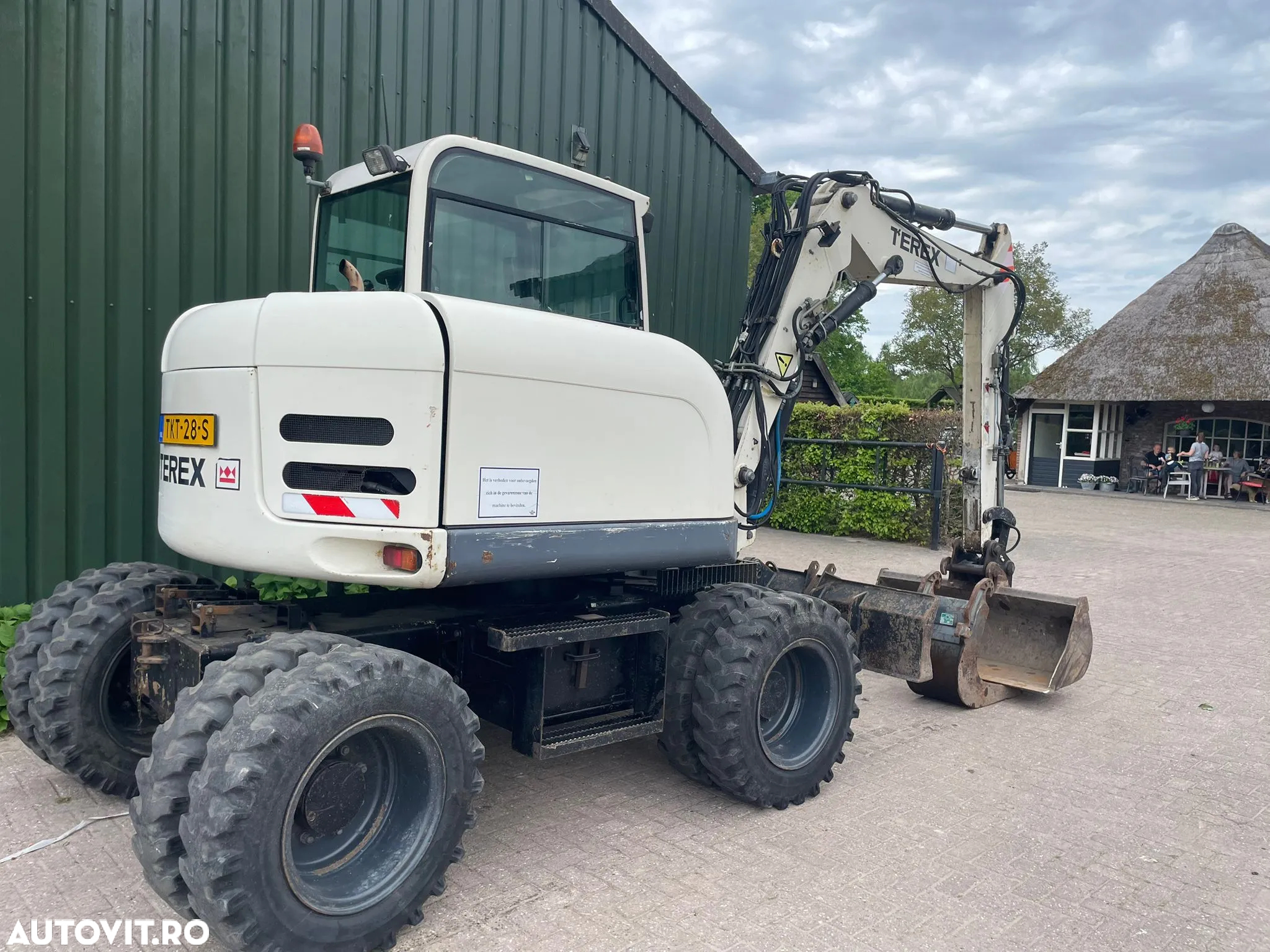 Terex TW70 excavator pe roti compact - 2