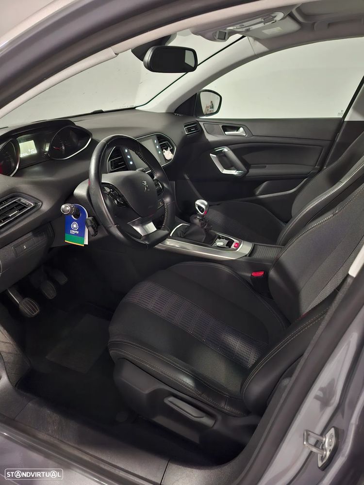 Peugeot 308 SW 1.6 BlueHDi Allure J17 - 15