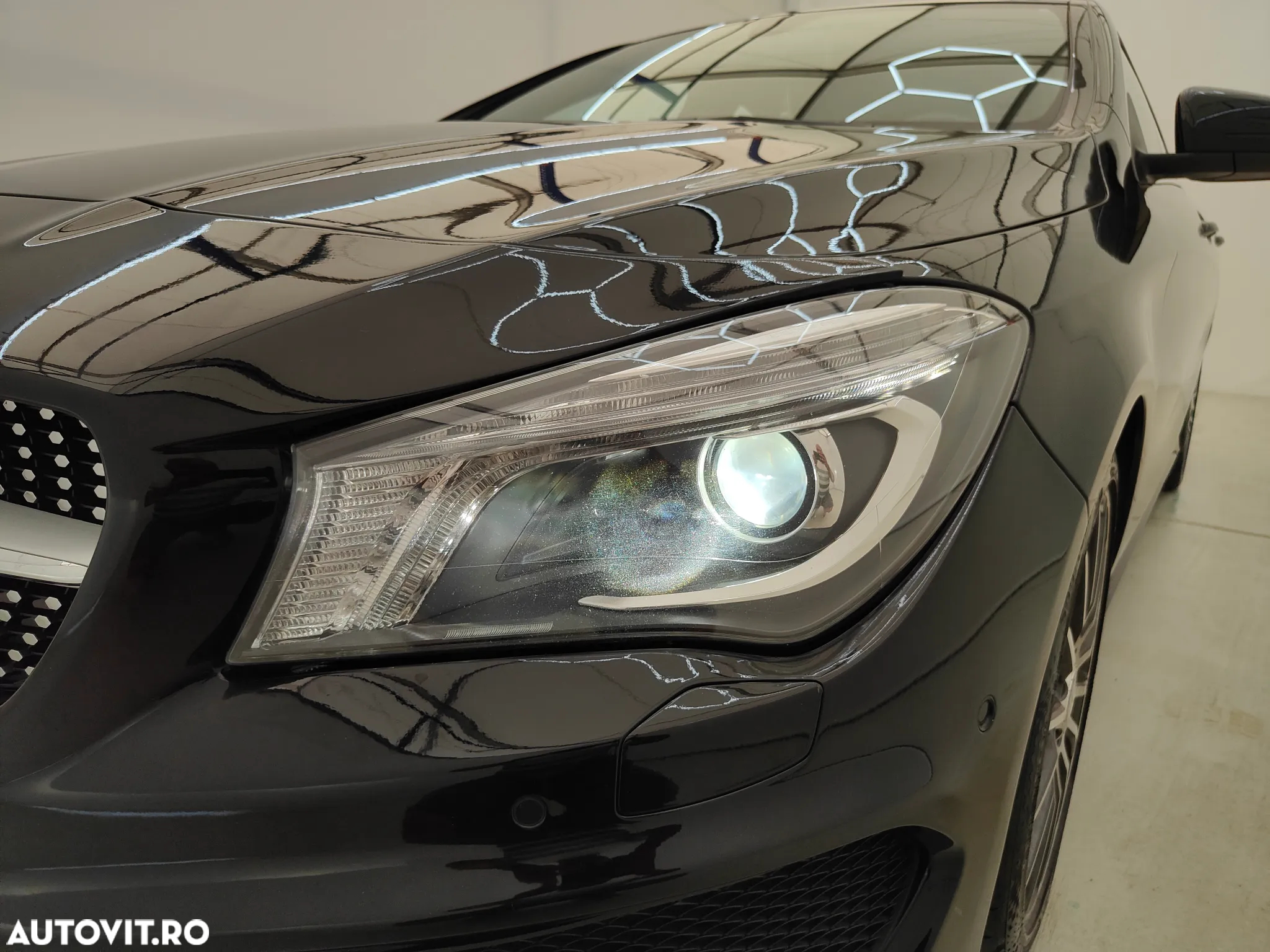 Mercedes-Benz CLA 200 AMG Line - 7