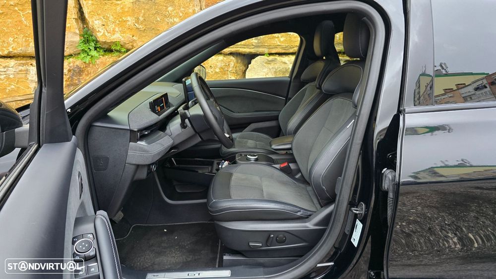 Ford Mustang Mach-E 98.7 kWh GT AWD - 45