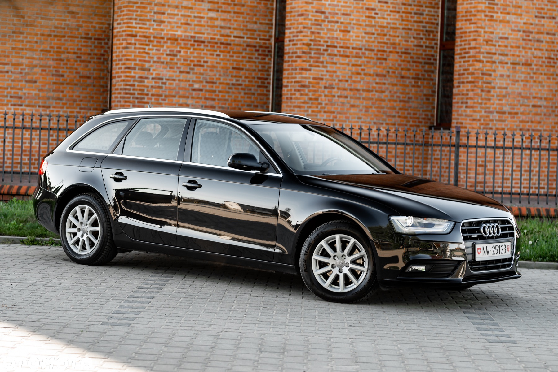 Audi A4 Avant 1.8 TFSI quattro Attraction - 10