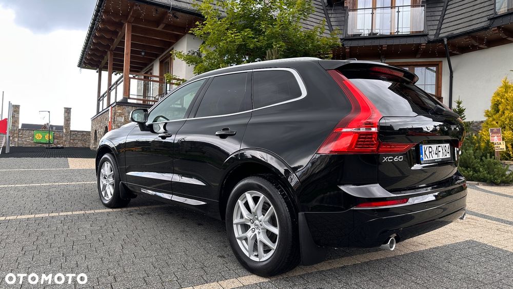 Volvo XC 60 D4 AWD Momentum - 11