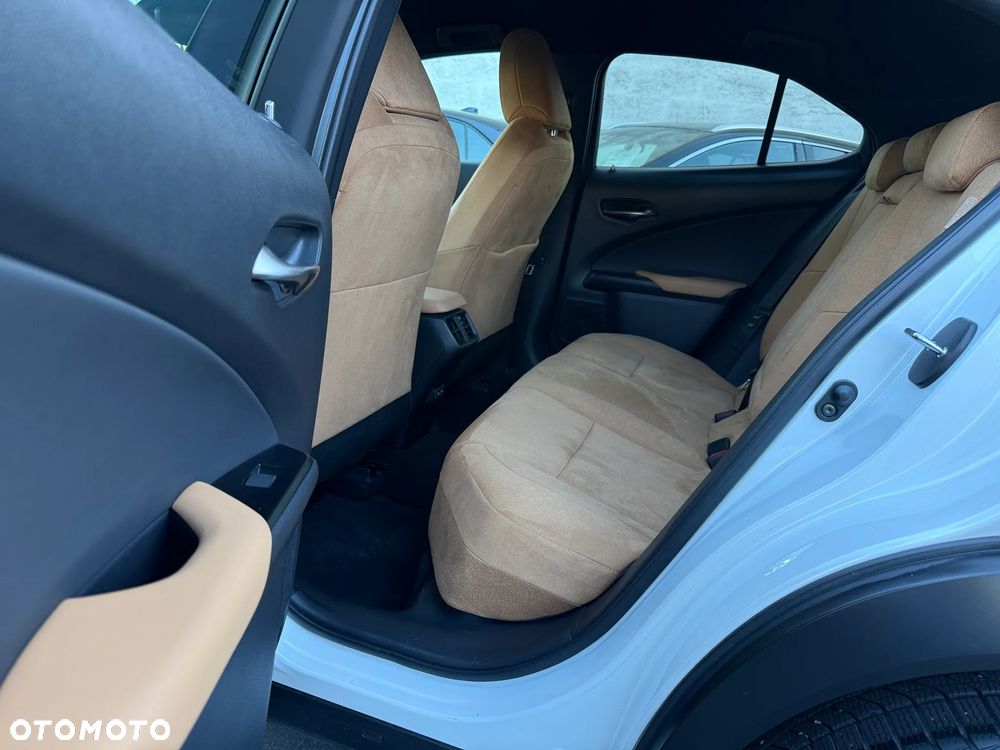 Lexus UX 200 GPF Business 2WD - 14