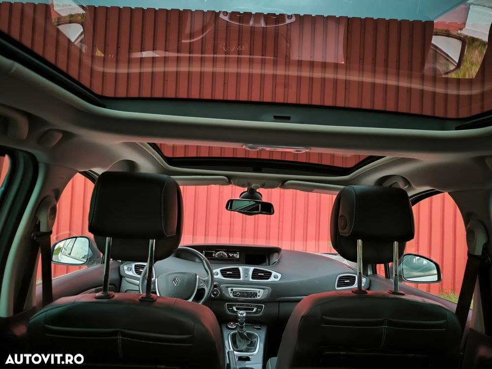 Renault Scenic dCi 110 Xmod Paris - 18