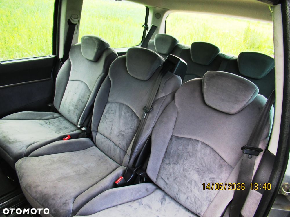 Citroën C8 HDi 165 Exclusive - 17