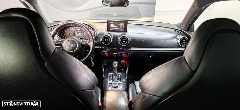 Audi A3 Limousine 2.0 TDI S tronic S line Sport Pack - 41