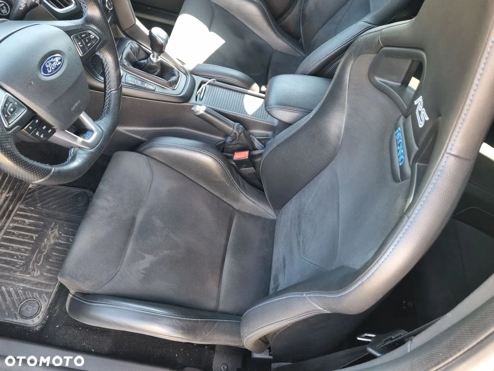 Ford Focus - 4