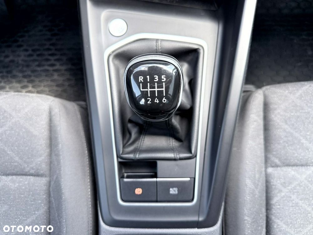Volkswagen Golf Variant 2.0 TDI Life - 26